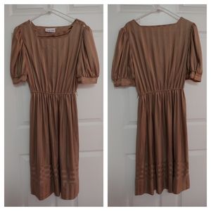 Vintage 1960s brown dress